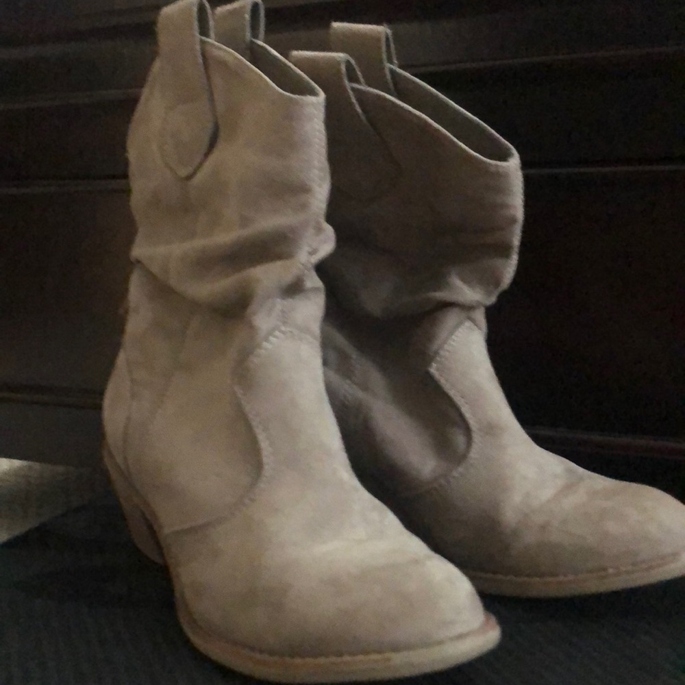 Girls Mid Calf Cowboy Boots